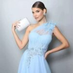 Blue One-shoulder Feather Wedding Dress - Image 5